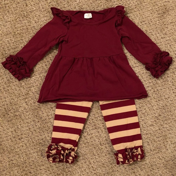 Other - BURGUNDY/CREAM Matching set!